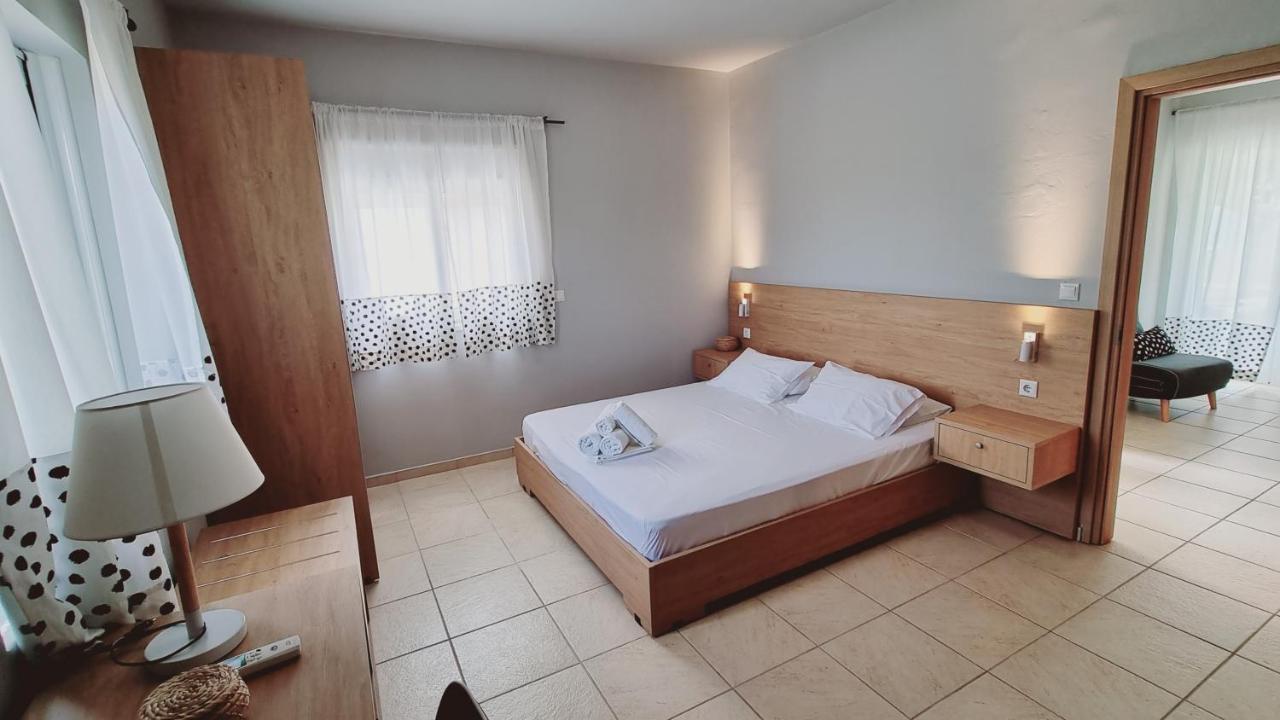 Chloe Apartments Lixouri Luaran gambar